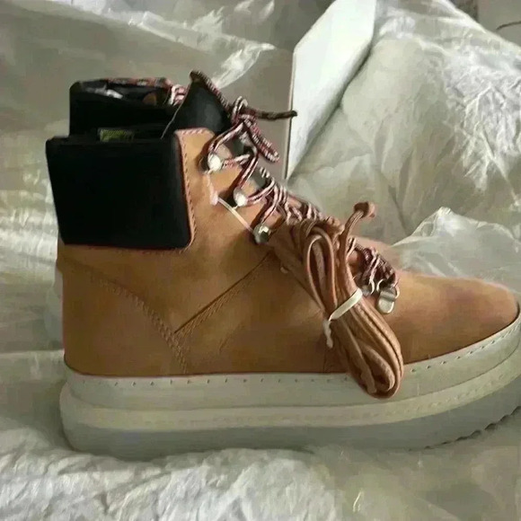 SCHUTZ - Marlua Waterproof Honey/Beige Platform Boots NewIn Box,With DustbagSz 6 - Picture 12 of 12